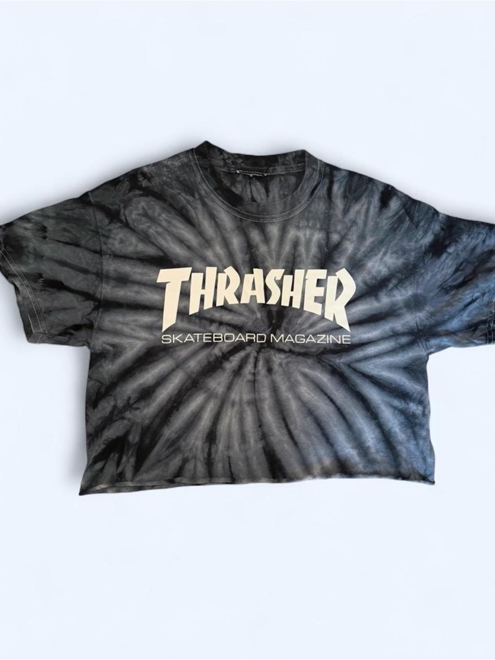 Thrasher Skateboard Magazine black & gray tie-dye cropped graphic tee